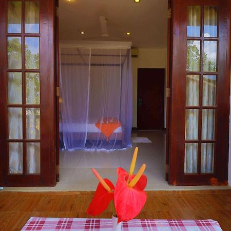 Hotel Susantha Garden Bentota Exterior photo